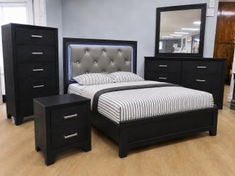 Best Deal In Town!! Complete Set Bedroom Just $898🔥