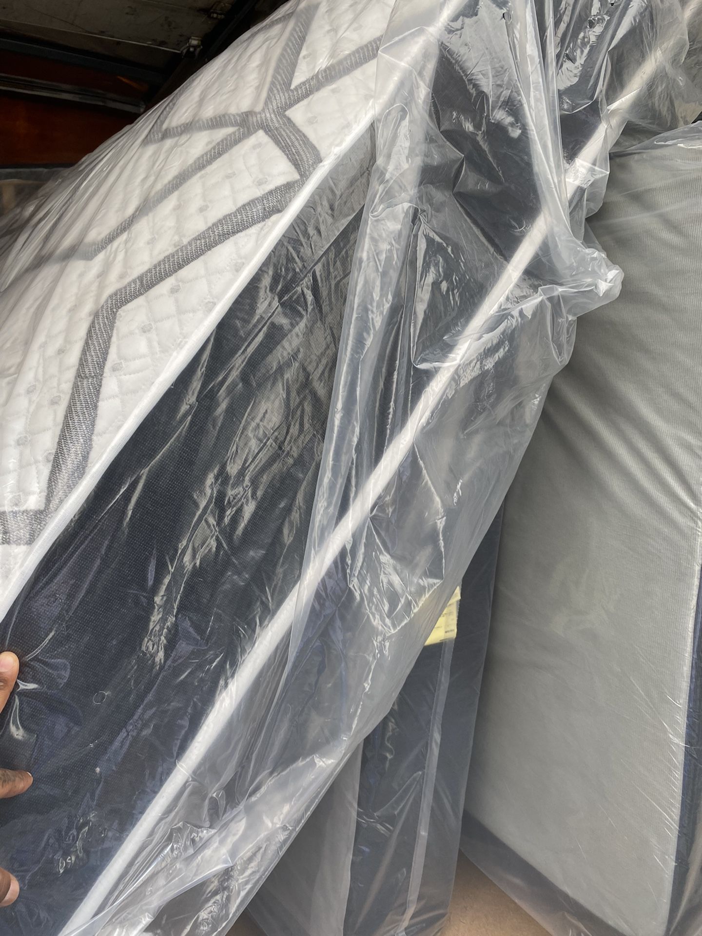 Ki G Regular Mattress And Box Spring New In Plastic Free Delivery In Atlanta I