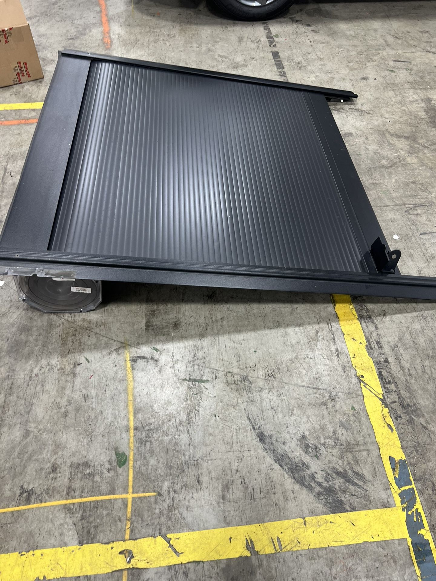 Bed Cover Retractable For 2015-2022 GMC Canyon