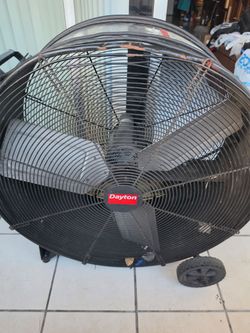 DAYTON 39UK53 CIRCULATING FAN (30")INDUSTRIAL