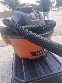 RIDGID Wet/Dry Shop Vacuum with Hose