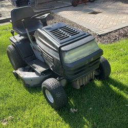 MTD Yard machine 42” Riding Mower