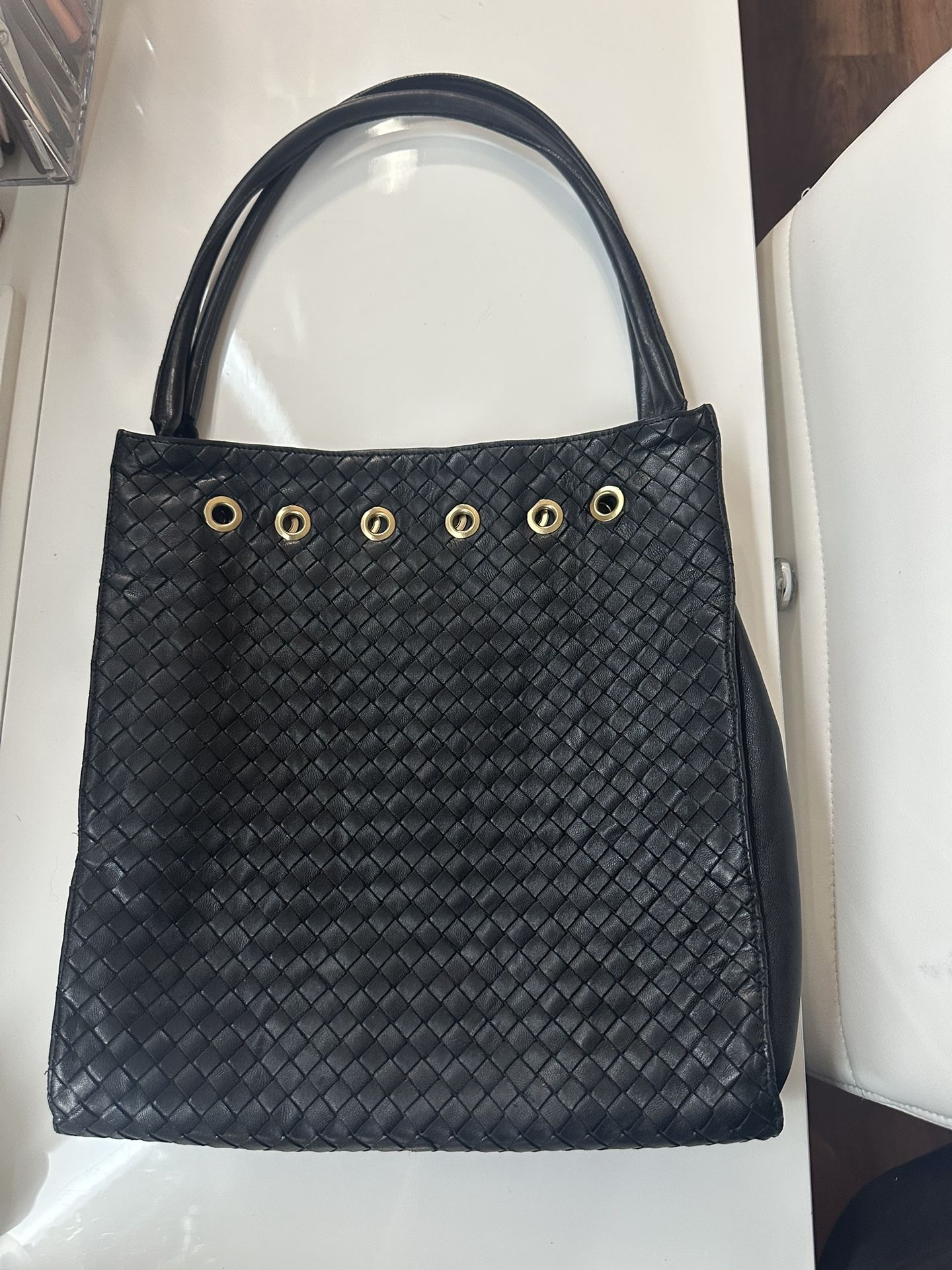 Authentic Vintage Bottega Veneta Intrecciato Leather Bag