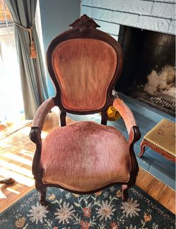 Vintage Mahogany Arm Chair With Pink Velvet