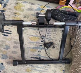 Indoor Bike Trainer Stand with Resistance