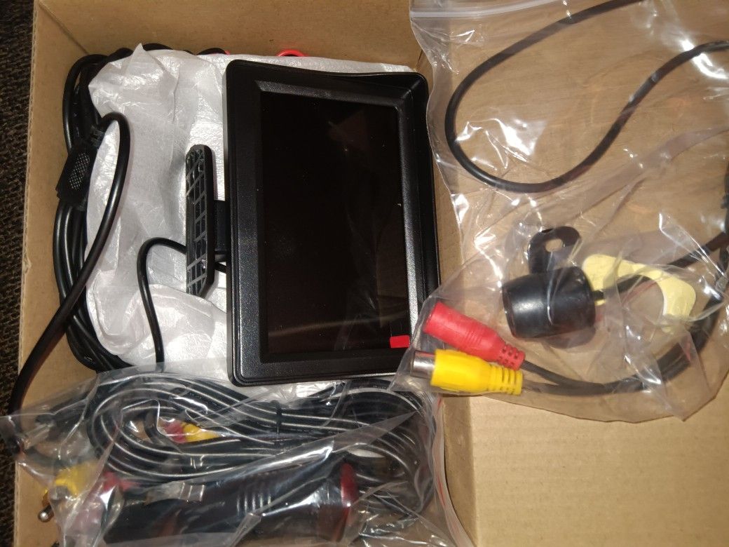 3 Back Up Cameras. Brand New. One Is Like A Camera.