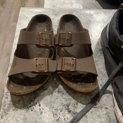 Girls Birkenstock’s