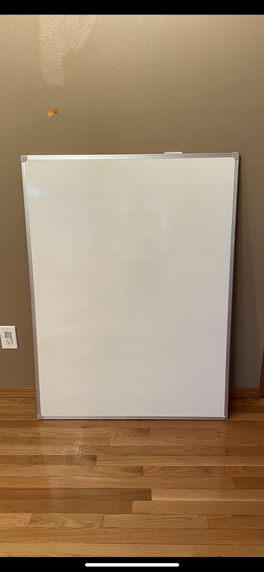 White Dry-Erase Board, Magnetic, 3ft x 4ft. Great Condition.