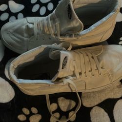 $45 All White Mens Vans Size 9 1/2 
