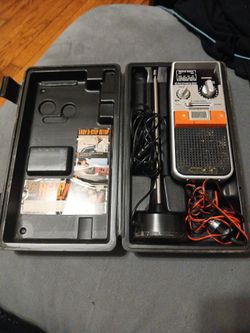 Cb  2 Way Radio W Annt