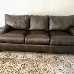 Brown Leather 3-seat couch 