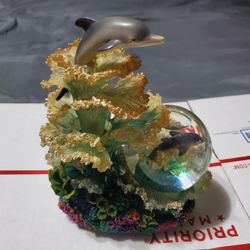 Dolphin Water Globe, Wind-up Music Box, Rotates