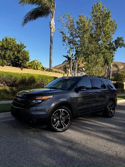 2015 Ford Explorer