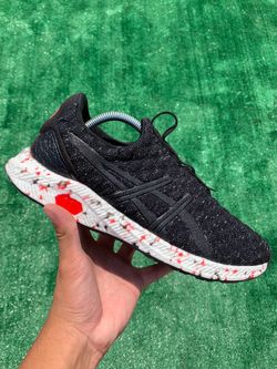 ASICS HYPERGEL KENZEN LACELESS “BLACK / RED” (Size 10, Men’s)