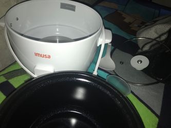 WORKS NEW rice cooker