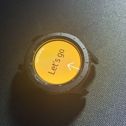 Gear S3 frontier ❗️❗️**WILL TRADE FOR A GENTLY USED & WORKING INDOOR HYDROPONIC GROWING SYSTEM, A COLD PRESSED JUICER OR A FEMALE DOG HARNESS MEDIUM O