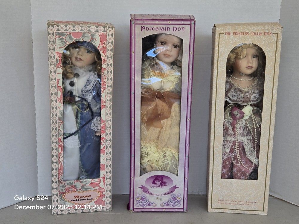 PORCELAIN DOLLS