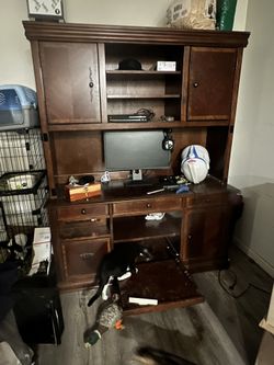 Office Stand