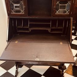 Antique 1800’s-1900 American Crafters Drop Front Writing Desk.