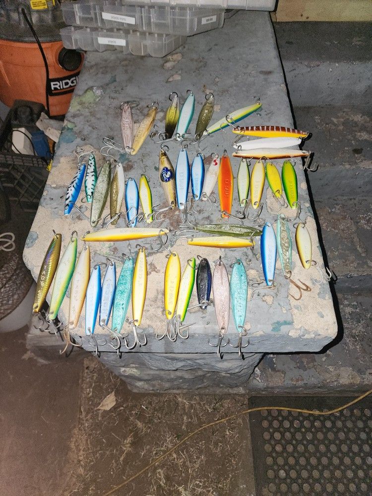 Saltwater Fishing Jigs All Heavys Yo Yo Jicks 42 Total