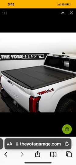 2022 TO 2025 Toyota Tundra Crew Max 6.5 Bed Tonneau Cover 