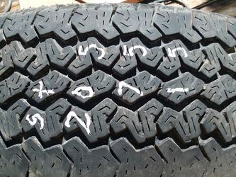 ST205 75 15 good trailer tire for sale