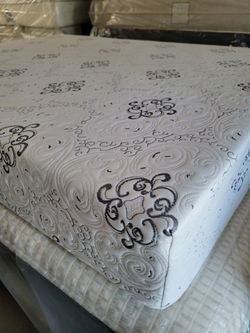 Queen mattress