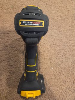 The DeWalt DCD999 is a heavy-duty 20V MAX brushless cordless hammer drill. And a dewalt 6ah flexvolt 20v/60v