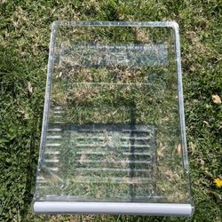 W10854037 Whirlpool Refrigerator Crisper Drawer. PREOWNED good shape tested. Has a split crack blemish that doesn’t effect it’s integrity. St