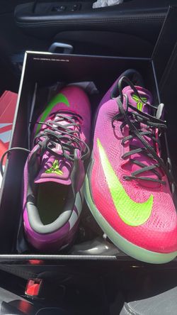 Nike Kobe VIII Protro Red Plum Size 14