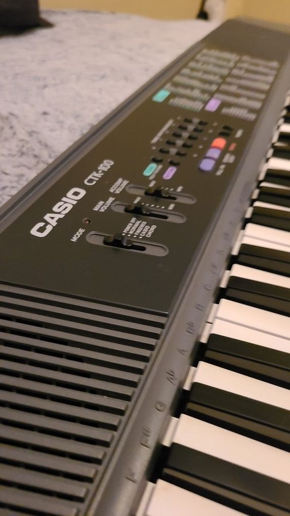 Casio CTK-100 Keyboard