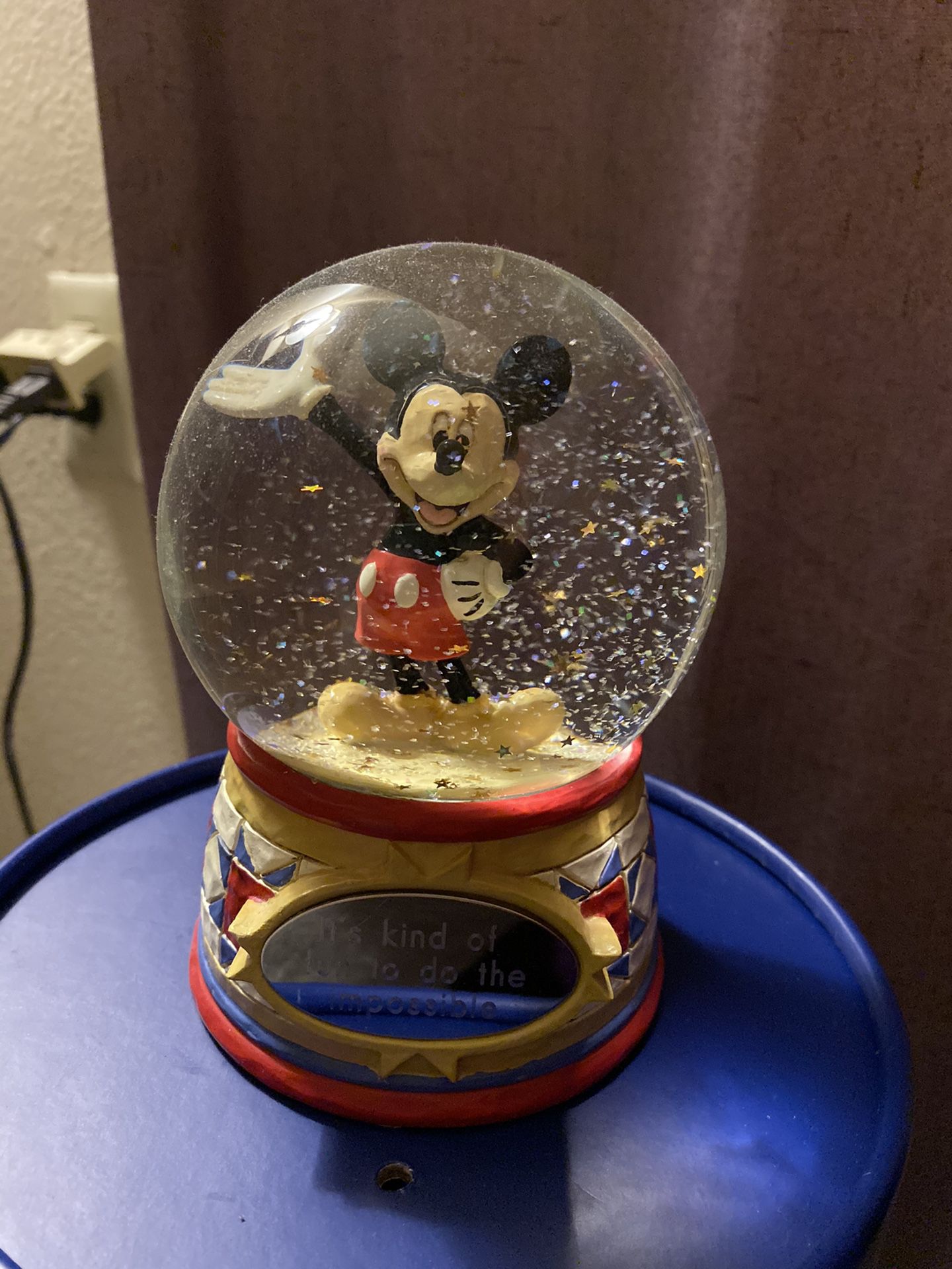 Disney Mickey Mouse snowglobe “It’s kind of fun to do the impossible”