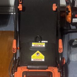 Black & Decker Corded Lawn Mower 