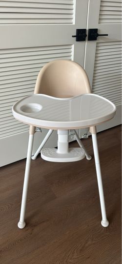 Lightweight-Compact High Chair