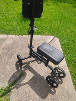 Knee scooter