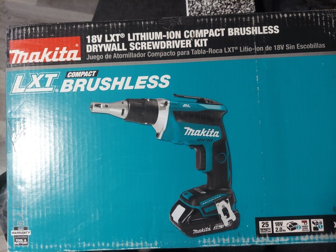 Makita Screw Gun 18v Brushless Kit