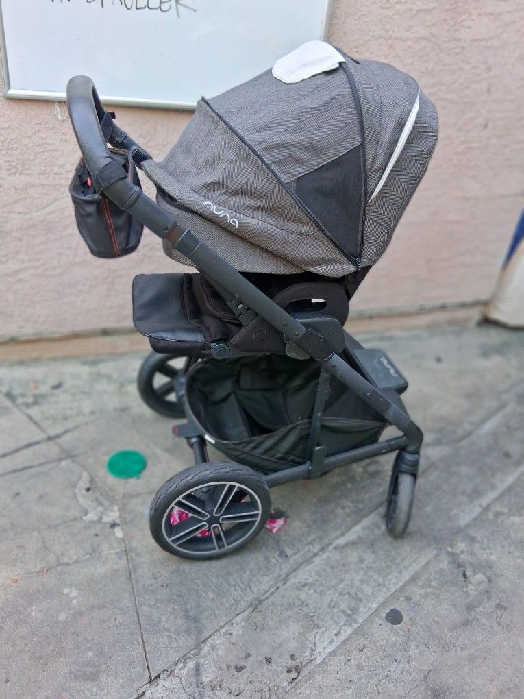 Nuna Stroller 