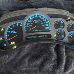 Please Read Description. Denali Gauge Cluster 