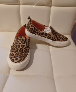 Shoes For Girls $10 New