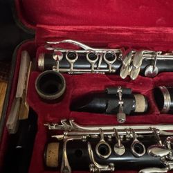 Clarinet With Hard case 