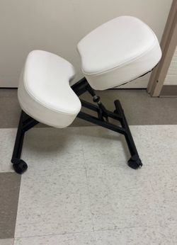 Ergonomic Kneeling and Meditation chair