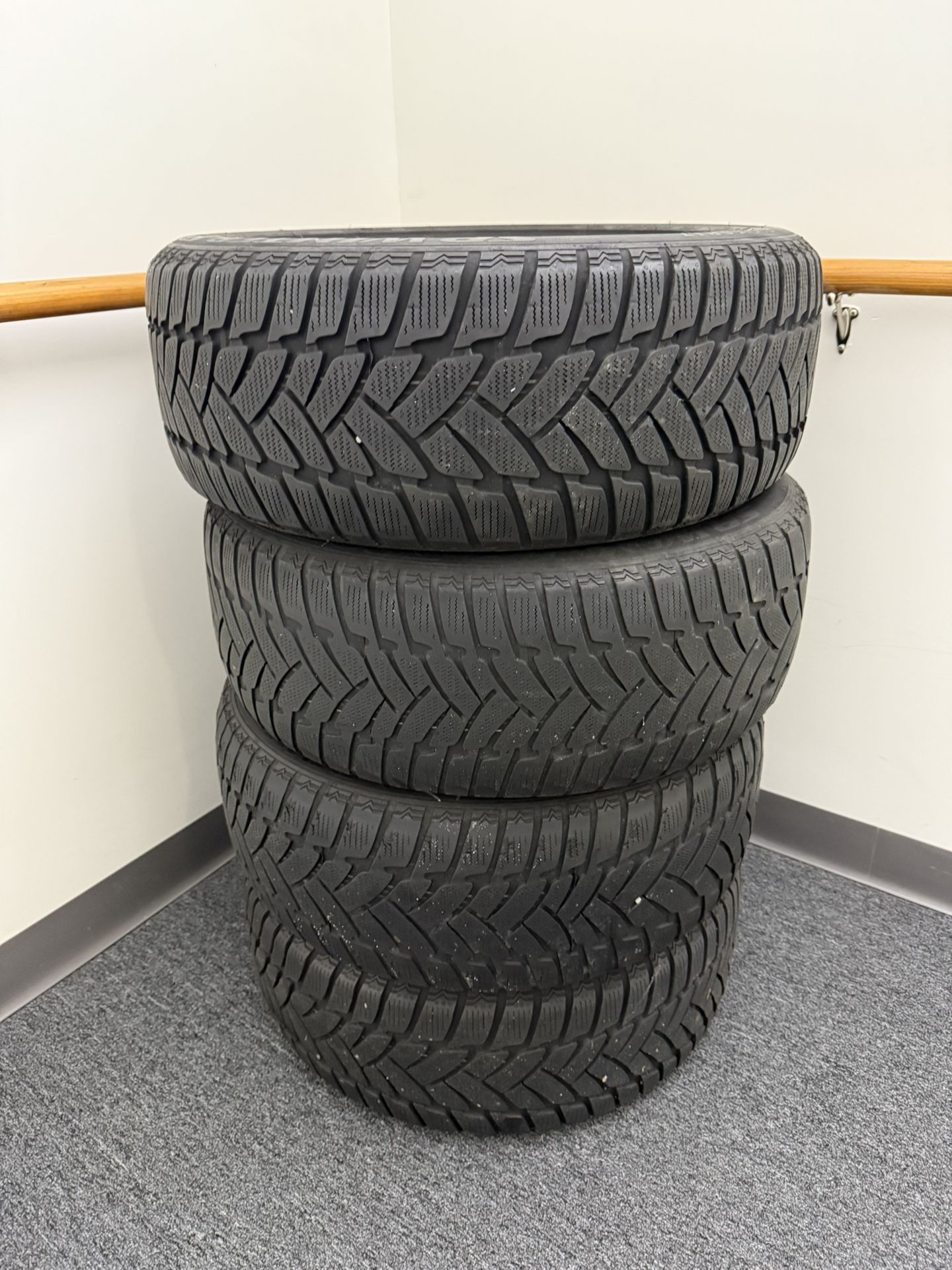 225/50R17 Dunlop SP Winter Sport M3