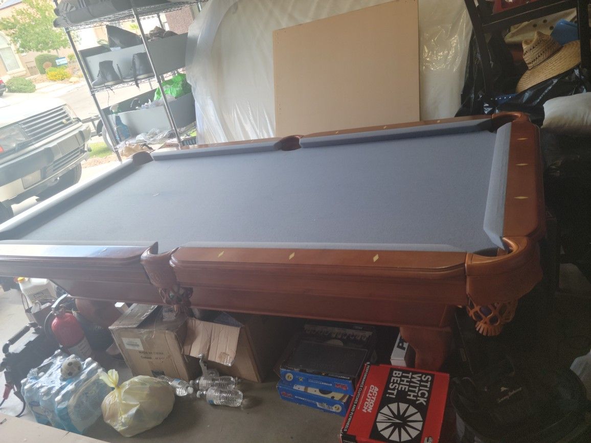 NFL Pool Table/Billiards Balls Raiders/49ers Perfect Condition! for Sale in  Portland, OR - OfferUp