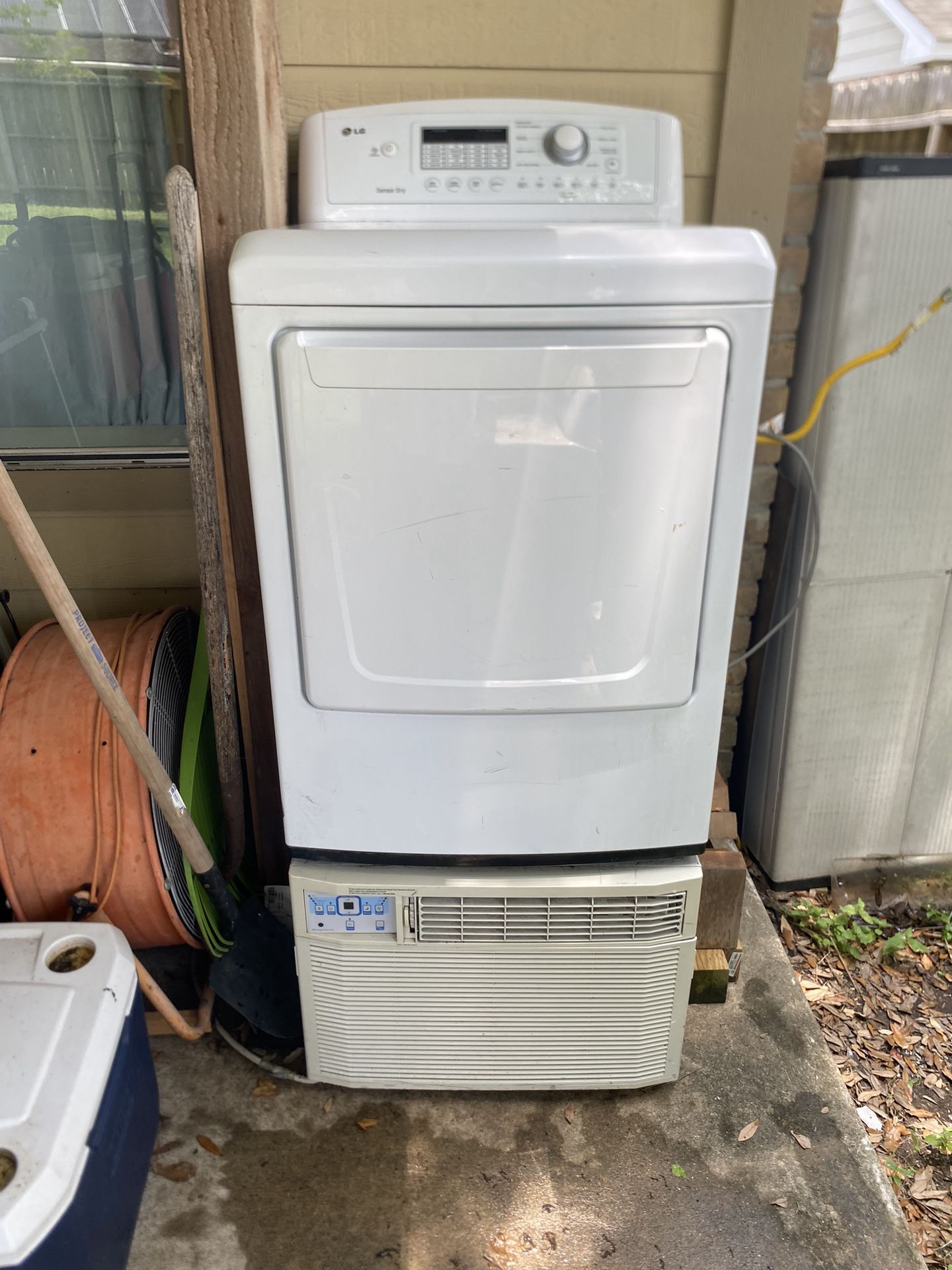 Dryer With Through-wall Air Conditioner