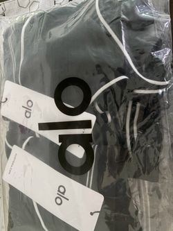 Alo set brand new