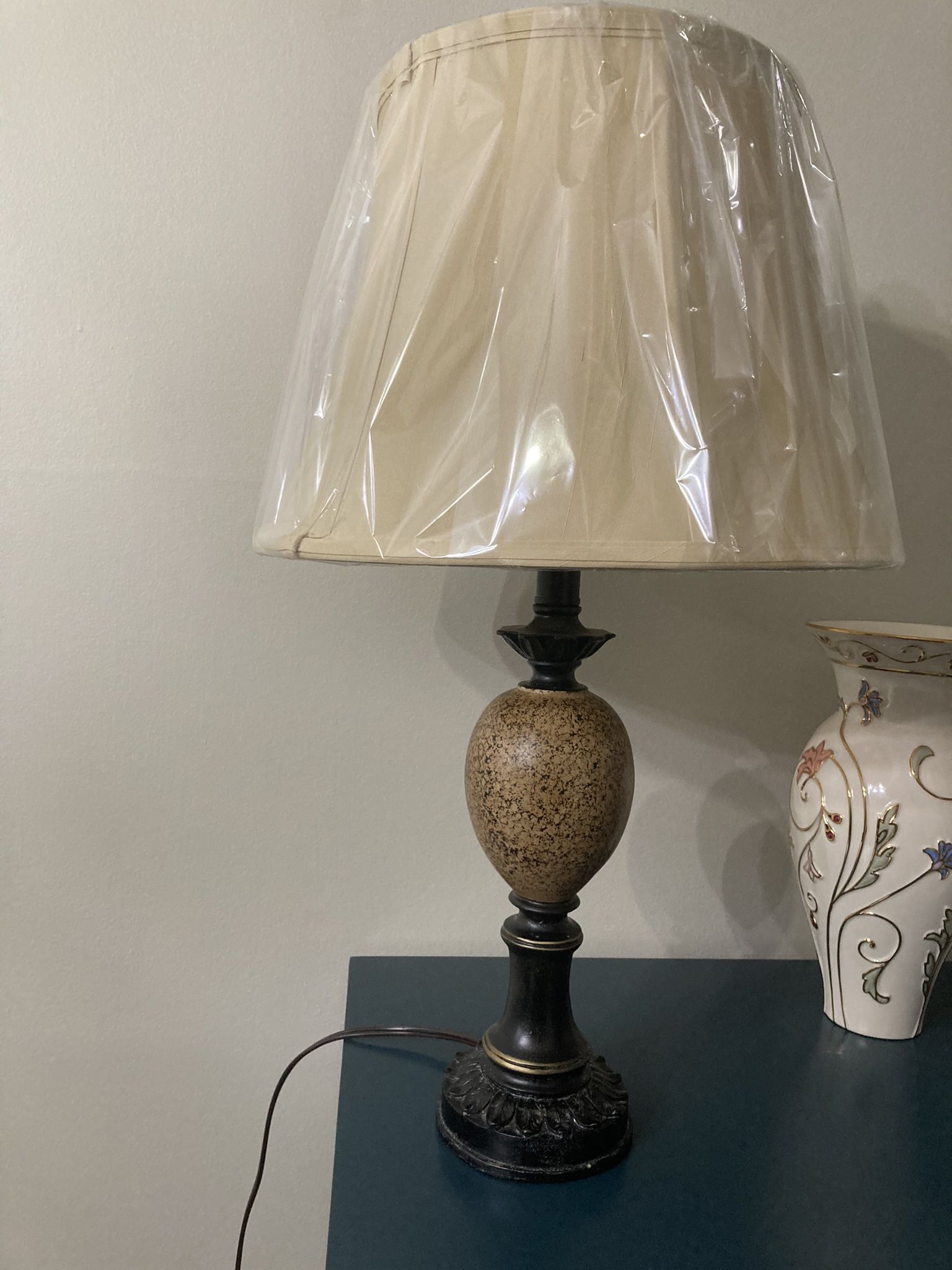 Table Lamp / Desk Lamp NEW