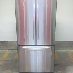 LG stainless steel refrigerator 33X69X29 in very perfect condition a receipt for 60 days warranty