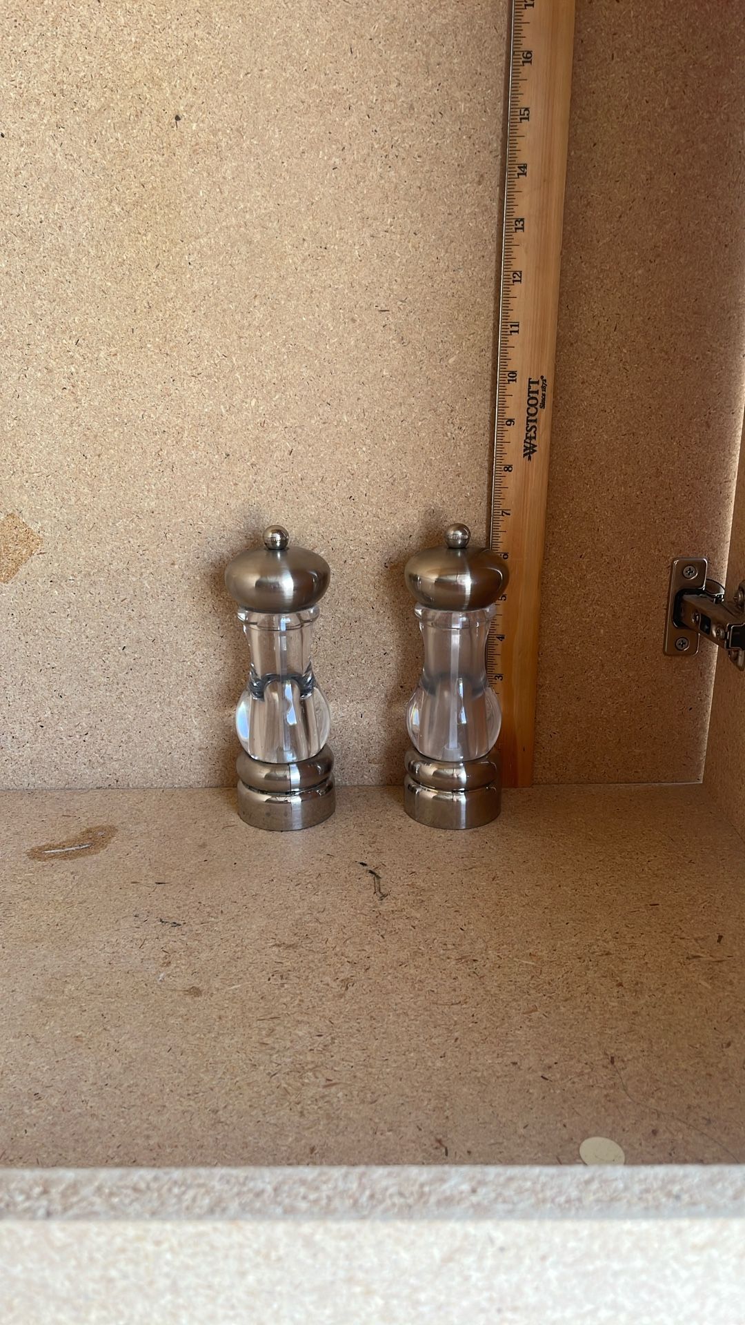 Salt & Pepper Grinders