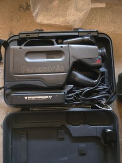 Panasonic OmniMovie VHS Camcorder