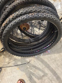 🔥🚲🔥Bike tires size 24 with tubes (set)🔥🚲🔥